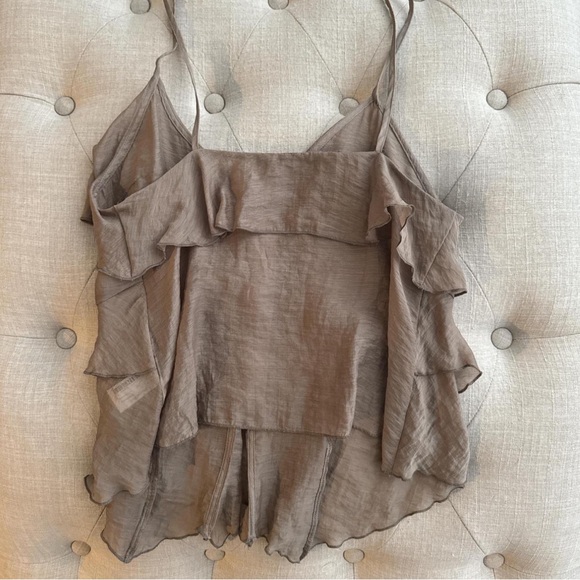 Zara Ruffle Blouse - Picture 2 of 3